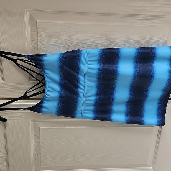 Padded Tankini W Adjustable Criss Cross Back Tie Dye In Blues 3XL EUC - Picture 2 of 9